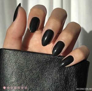 🖤HP🖤 Glamnetic Reusable Press-On Nails, Short Almond, Black NIB